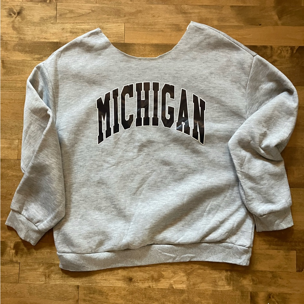 Michigan crew neck